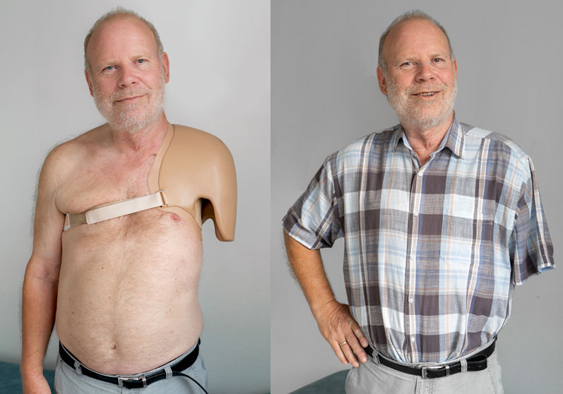 Mand iført skulderskjold - Sahva