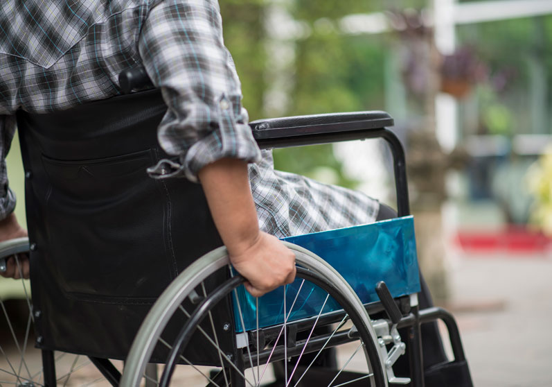 Skal jeg bruge en kørestol eller krykker? - Sahva