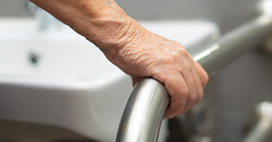 Undgå fald i hjemmet som benprotesebruger - Sahva