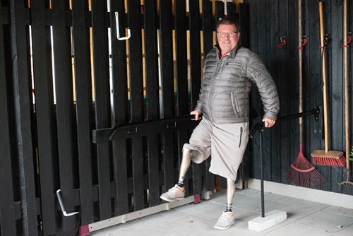 Niels Tjustrup; Lårbensamputeret; Sahva