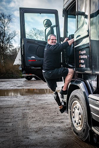 Benprotese; John Hvidberg; Sahva